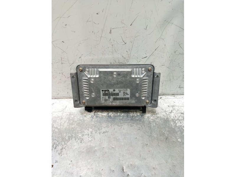 Recambio de centralita motor uce para citroën xsara (n1) 1.6 i referencia OEM IAM 0261206214 9632693880 26FM0652