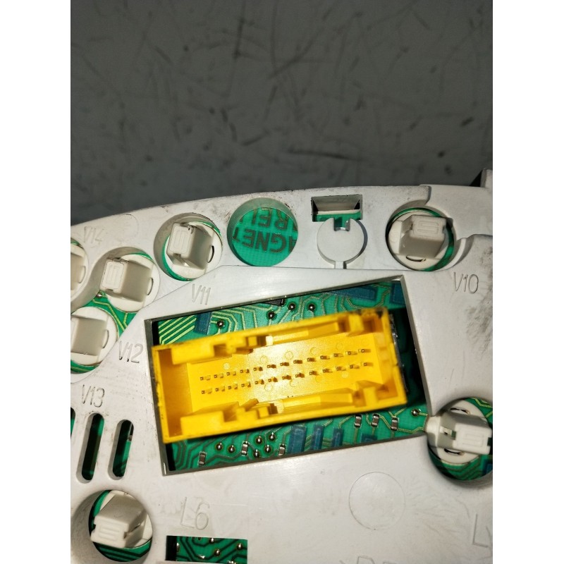 Recambio de cuadro instrumentos para peugeot 206 hatchback (2a/c) 1.4 i referencia OEM IAM 9641573780 09032109901 00092840365