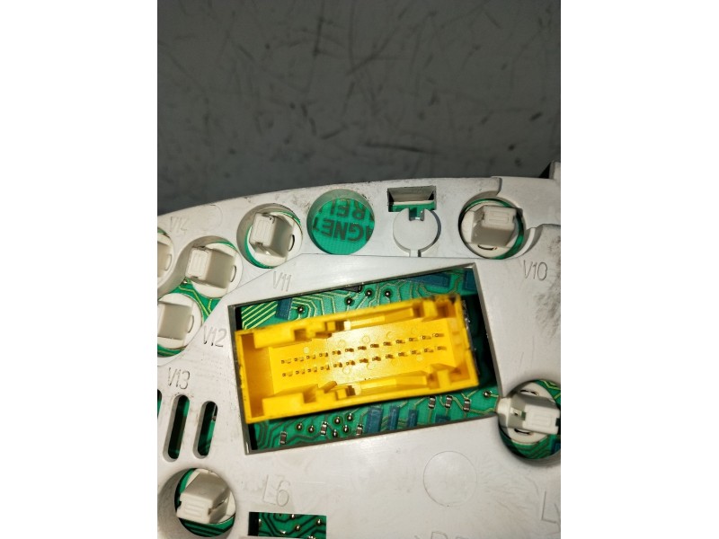 Recambio de cuadro instrumentos para peugeot 206 hatchback (2a/c) 1.4 i referencia OEM IAM 9641573780 09032109901 00092840365