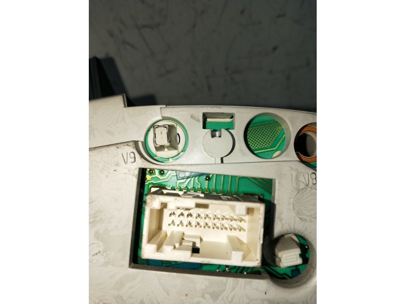 Recambio de cuadro instrumentos para peugeot 206 hatchback (2a/c) 1.4 i referencia OEM IAM 9641573780 09032109901 00092840365