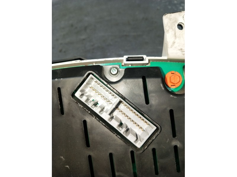 Recambio de cuadro instrumentos para kia cee´d hatchback (ed) 1.6 referencia OEM IAM 940031H050  