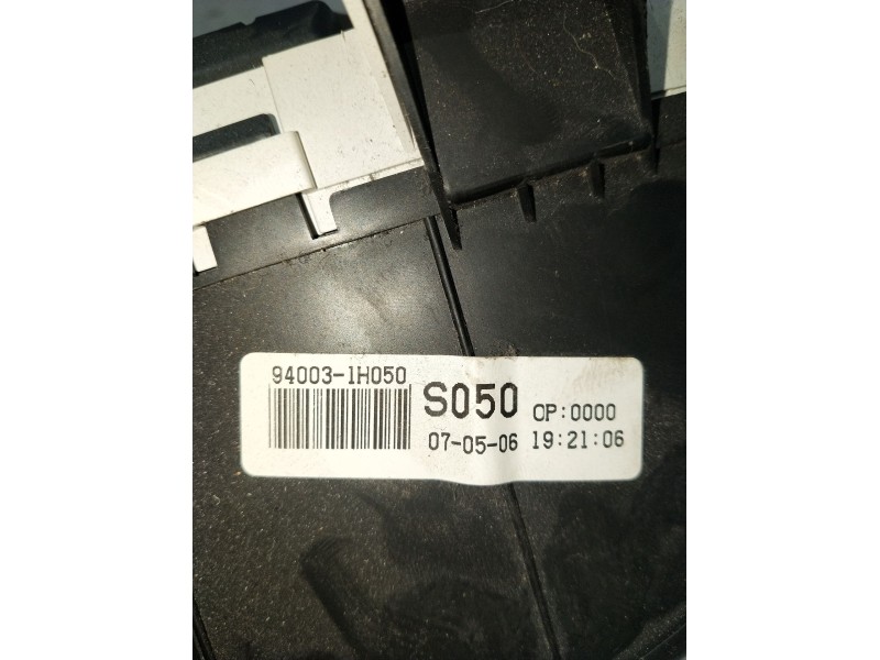 Recambio de cuadro instrumentos para kia cee´d hatchback (ed) 1.6 referencia OEM IAM 940031H050  