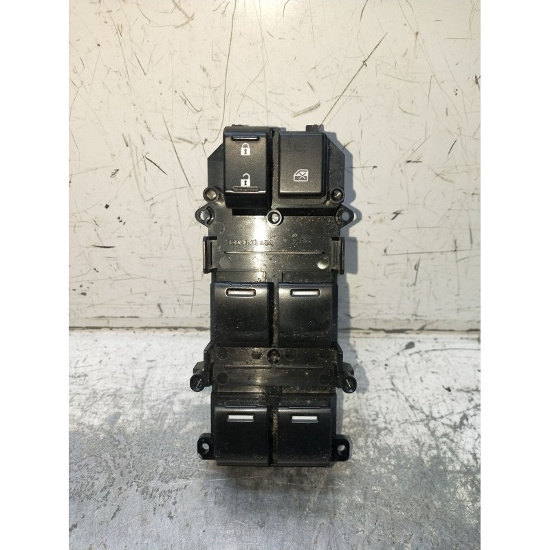 Recambio de mando elevalunas delantero izquierdo para honda hr-v (ru) 1.5 i-vtec (ru1) referencia OEM IAM 35750T7AG11  5P