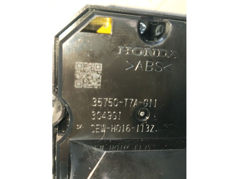 Recambio de mando elevalunas delantero izquierdo para honda hr-v (ru) 1.5 i-vtec (ru1) referencia OEM IAM 35750T7AG11  5P