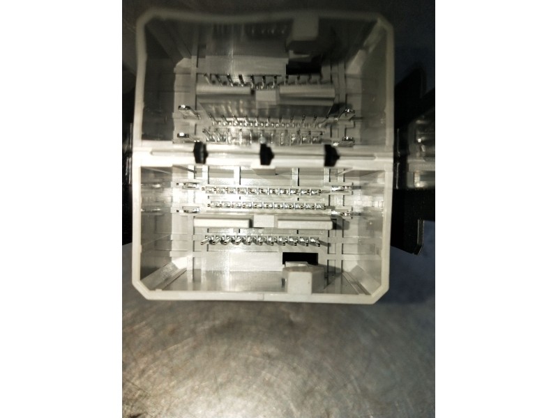 Recambio de mando elevalunas delantero izquierdo para honda hr-v (ru) 1.5 i-vtec (ru1) referencia OEM IAM 35750T7AG11  5P