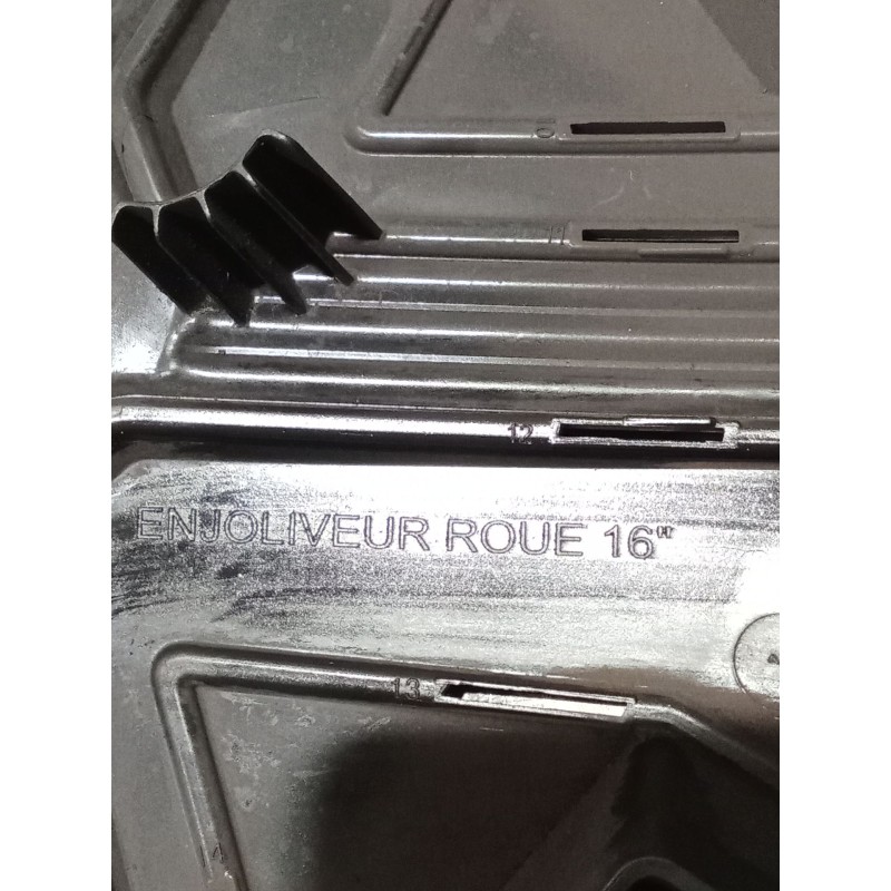 Recambio de tapacubos para dacia sandero iii 1.0 tce 90 eco-g referencia OEM IAM 403152290R LLANTA 16´´ JUEGO DE 4 UND