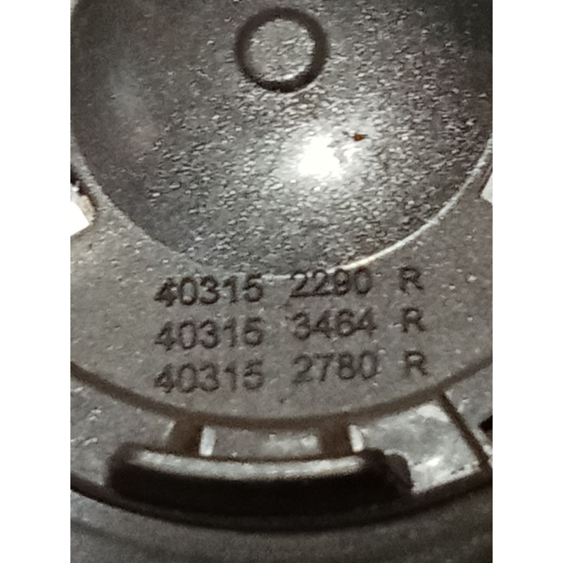 Recambio de tapacubos para dacia sandero iii 1.0 tce 90 eco-g referencia OEM IAM 403152290R LLANTA 16´´ JUEGO DE 4 UND