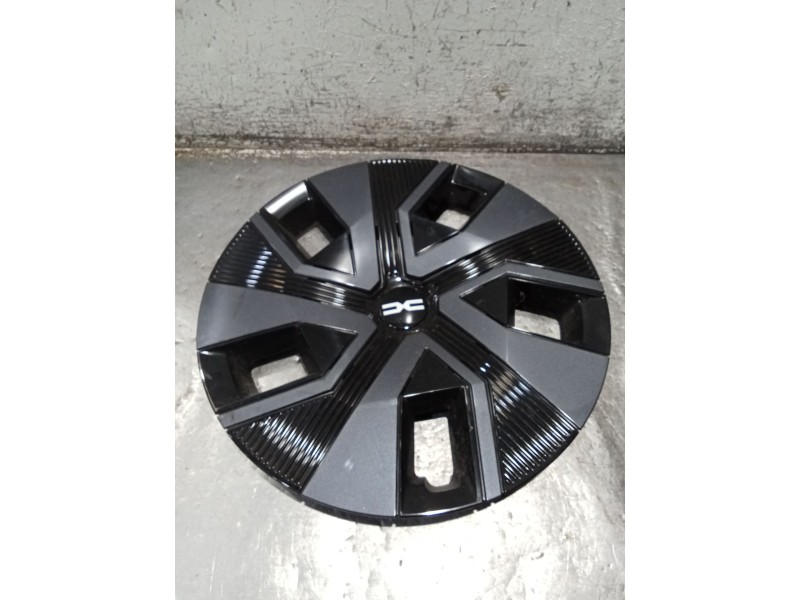 Recambio de tapacubos para dacia sandero iii 1.0 tce 90 eco-g referencia OEM IAM 403152290R LLANTA 16´´ JUEGO DE 4 UND