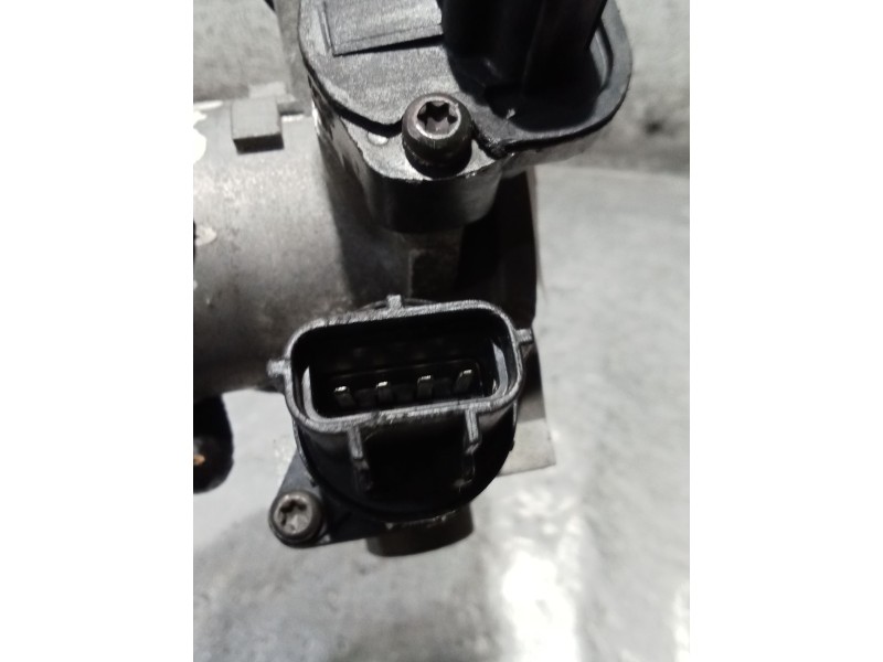 Recambio de caja mariposa para chrysler voyager (rg) 2.4 se referencia OEM IAM 04861417AA  