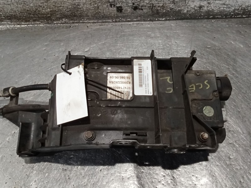 Recambio de freno de mano electrico para renault scenic ii authentique referencia OEM IAM 8200522625A  