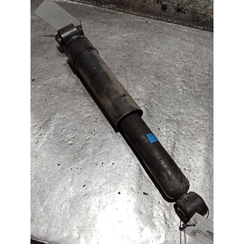 Recambio de amortiguador trasero para renault laguna grandtour iii 2.0 dci diesel fap cat referencia OEM IAM   