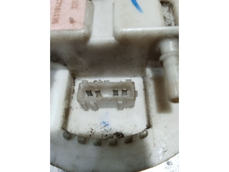 Recambio de bomba combustible para citroën xsara (n1) 1.6 i referencia OEM IAM 9631944280  