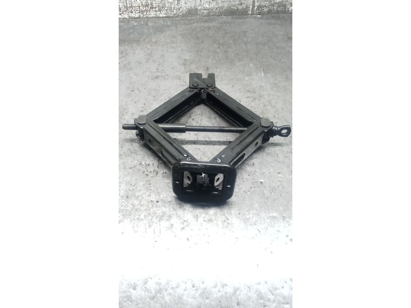 Recambio de gato para kia pro cee´d (ed) 2.0 crdi 140 referencia OEM IAM 080225  