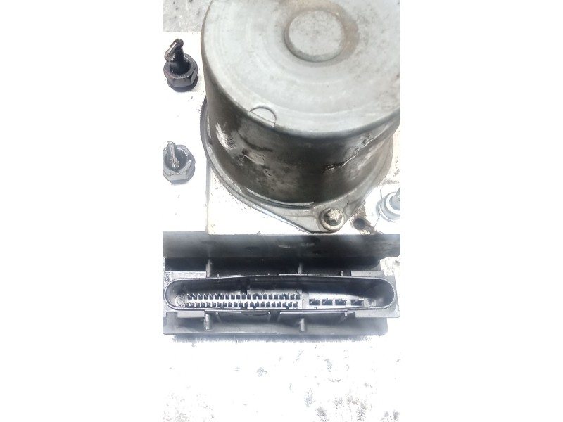 Recambio de abs para kia pro cee´d (ed) 2.0 crdi 140 referencia OEM IAM 0265950938 589201H650 0265230231