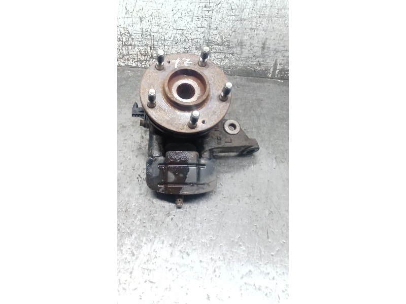 Recambio de mangueta delantera izquierda para kia pro cee´d (ed) 2.0 crdi 140 referencia OEM IAM   