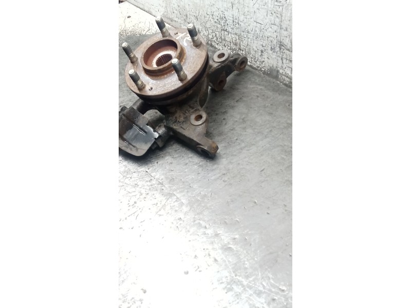 Recambio de mangueta delantera izquierda para kia pro cee´d (ed) 2.0 crdi 140 referencia OEM IAM   