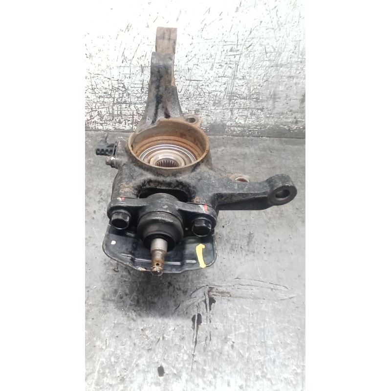 Recambio de mangueta delantera derecha para kia pro cee´d (ed) 2.0 crdi 140 referencia OEM IAM   