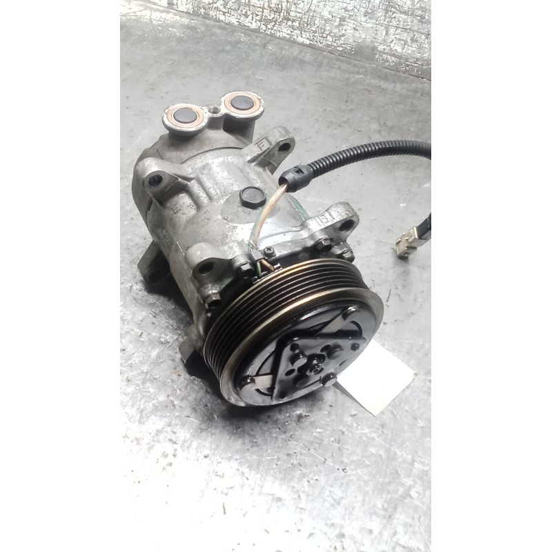 Recambio de compresor aire acondicionado para peugeot 206 hatchback (2a/c) 1.4 i referencia OEM IAM 1211009062  