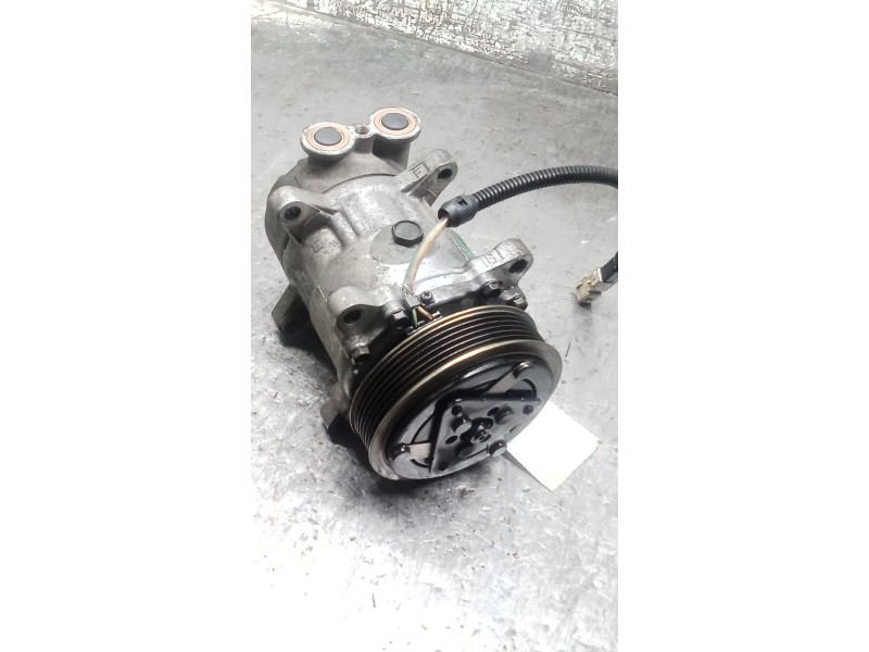 Recambio de compresor aire acondicionado para peugeot 206 hatchback (2a/c) 1.4 i referencia OEM IAM 1211009062  