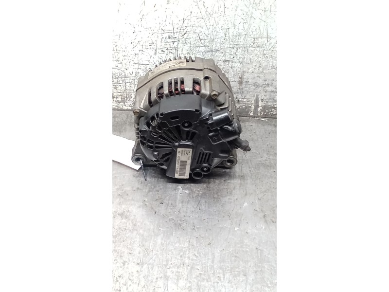 Recambio de alternador para peugeot 406 (8b) 2.0 hdi 110 referencia OEM IAM 437210 SG15S018 150A