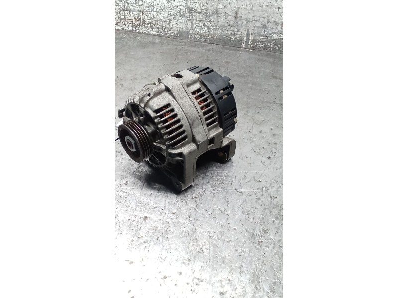 Recambio de alternador para renault clio i (b/c57_, 5/357_) 1.2 (5/357y, 5/357k) referencia OEM IAM 7700876198  75A