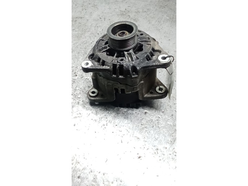 Recambio de alternador para ford escort vi sedán (gal, afl) 1.6 i 16v referencia OEM IAM 0123310029  70A