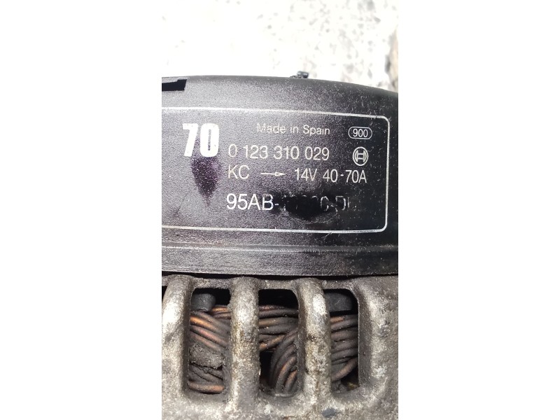 Recambio de alternador para ford escort vi sedán (gal, afl) 1.6 i 16v referencia OEM IAM 0123310029  70A