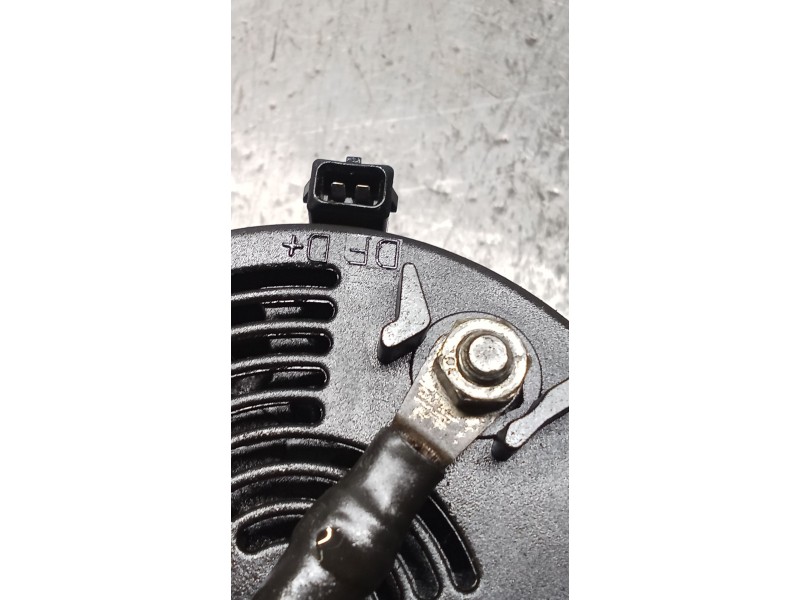Recambio de alternador para audi a3 (8l1) 1.9 tdi referencia OEM IAM 0123515021 038903023J 120A