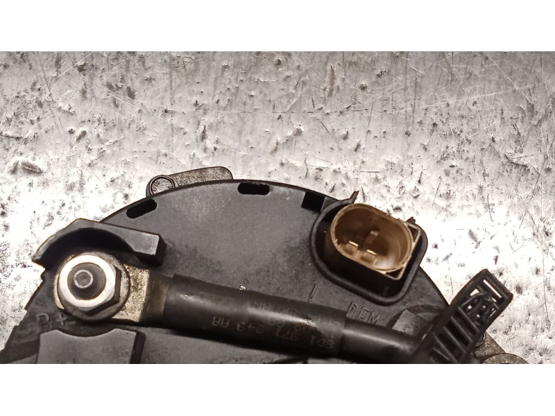 Recambio de alternador para audi a4 b6 (8e2) 1.9 tdi referencia OEM IAM 028903029R  140A