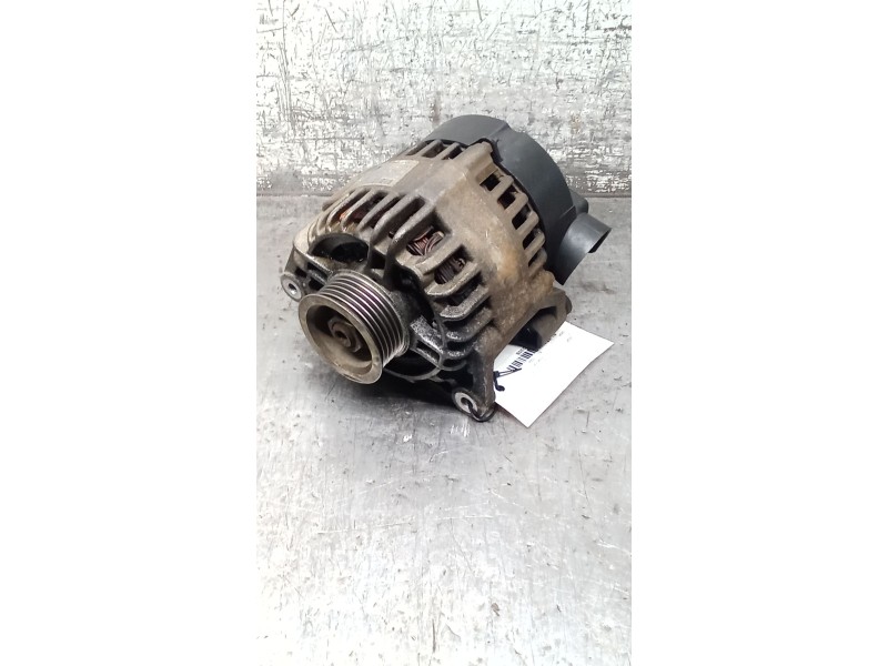 Recambio de alternador para ford fiesta iv (ja_, jb_) 1.8 di referencia OEM IAM 63321758A YS6110300CC 