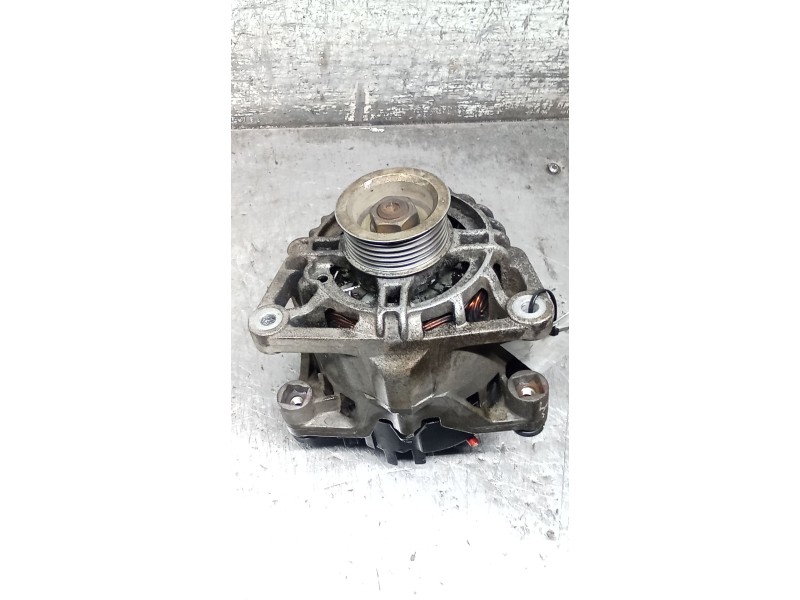 Recambio de alternador para ford fiesta iv (ja_, jb_) 1.8 di referencia OEM IAM 63321758A YS6110300CC 