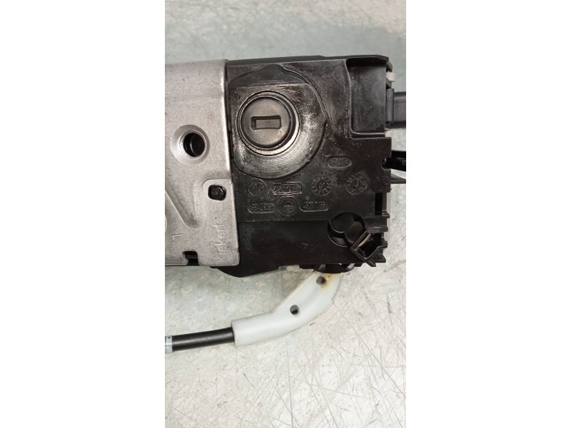 Recambio de motor cierre centralizado trasero izquierdo para peugeot 2008 (--.2013) allure referencia OEM IAM 45077185  