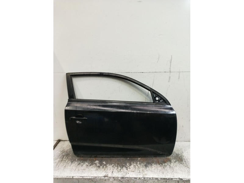 Recambio de puerta delantera derecha para kia pro cee´d (ed) 2.0 crdi 140 referencia OEM IAM  3P 