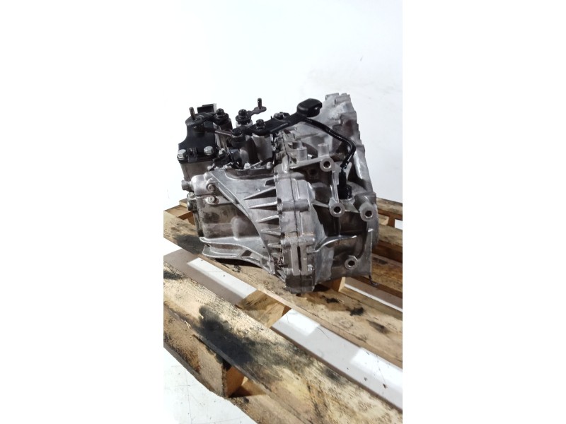 Recambio de caja cambios para kia pro cee´d (ed) 2.0 crdi 140 referencia OEM IAM S828JC 6V 002810