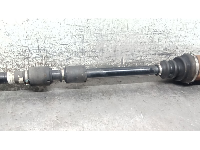 Recambio de transmision delantera derecha para kia pro cee´d (ed) 2.0 crdi 140 referencia OEM IAM   