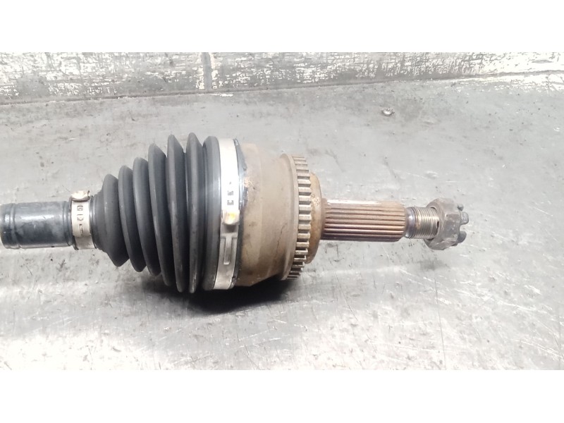 Recambio de transmision delantera izquierda para kia pro cee´d (ed) 2.0 crdi 140 referencia OEM IAM   