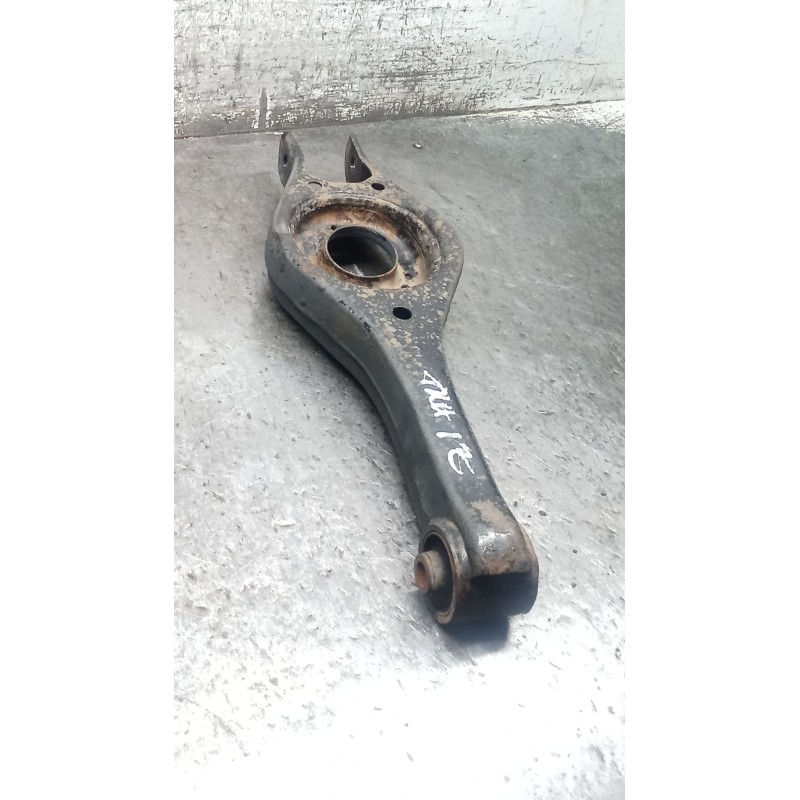 Recambio de brazo suspension inferior trasero izquierdo para kia pro cee´d (ed) 2.0 crdi 140 referencia OEM IAM   