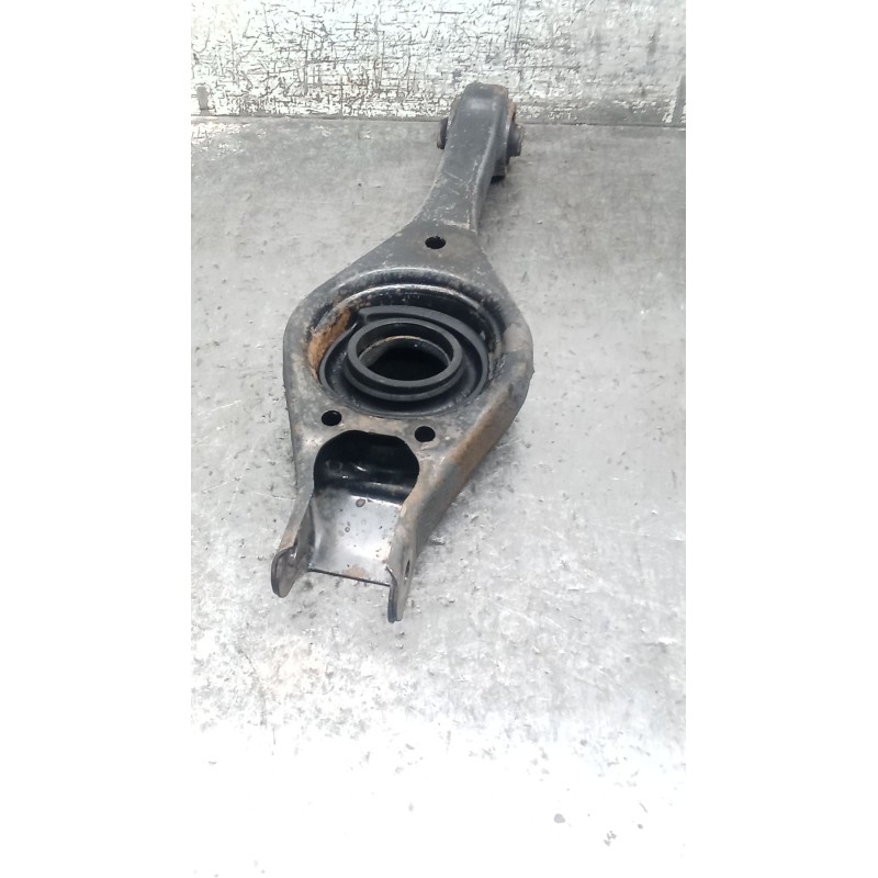 Recambio de brazo suspension inferior trasero derecho para kia pro cee´d (ed) 2.0 crdi 140 referencia OEM IAM   