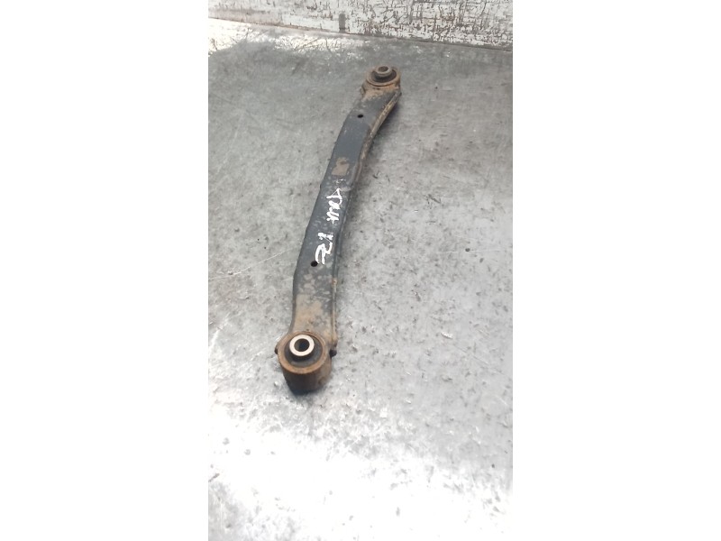 Recambio de brazo suspension inferior trasero izquierdo para kia pro cee´d (ed) 2.0 crdi 140 referencia OEM IAM   
