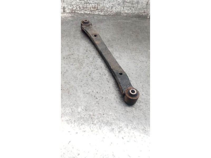 Recambio de brazo suspension inferior trasero izquierdo para kia pro cee´d (ed) 2.0 crdi 140 referencia OEM IAM   
