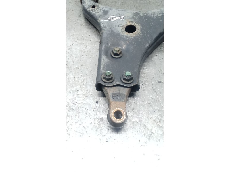 Recambio de brazo suspension inferior delantero derecho para kia pro cee´d (ed) 2.0 crdi 140 referencia OEM IAM 545002H  
