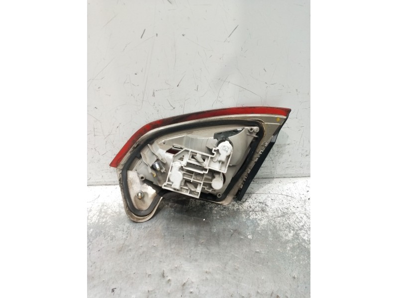 Recambio de piloto trasero izquierdo interior para ford mondeo iv (ba7) 2.0 tdci referencia OEM IAM   