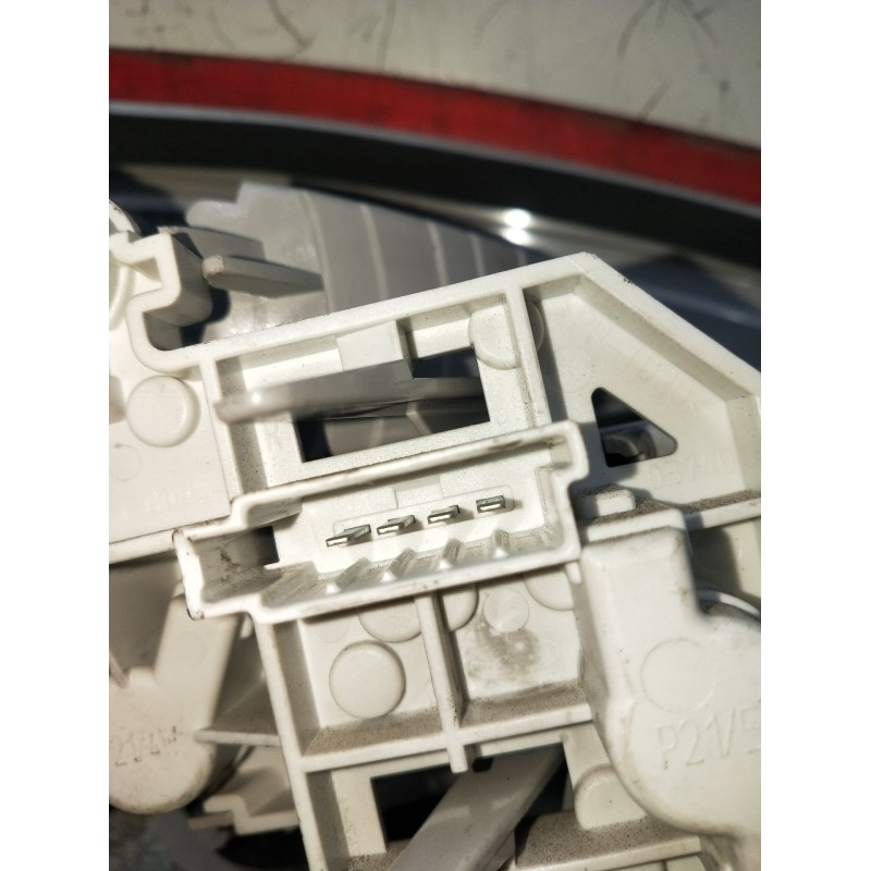 Recambio de piloto trasero derecho interior para ford mondeo iv (ba7) 2.0 tdci referencia OEM IAM   