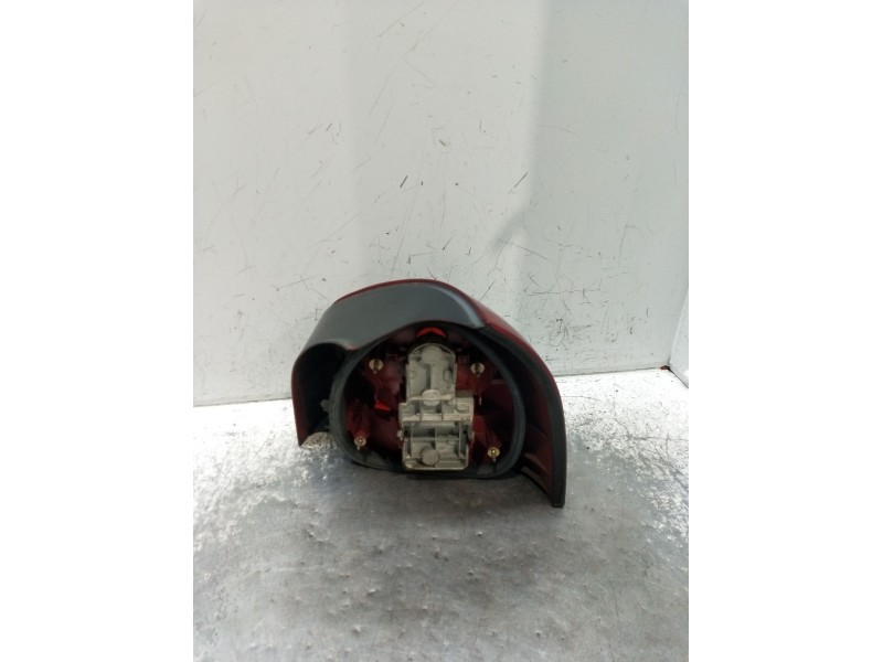 Recambio de piloto trasero izquierdo para audi a3 (8l1) 1.9 tdi referencia OEM IAM   