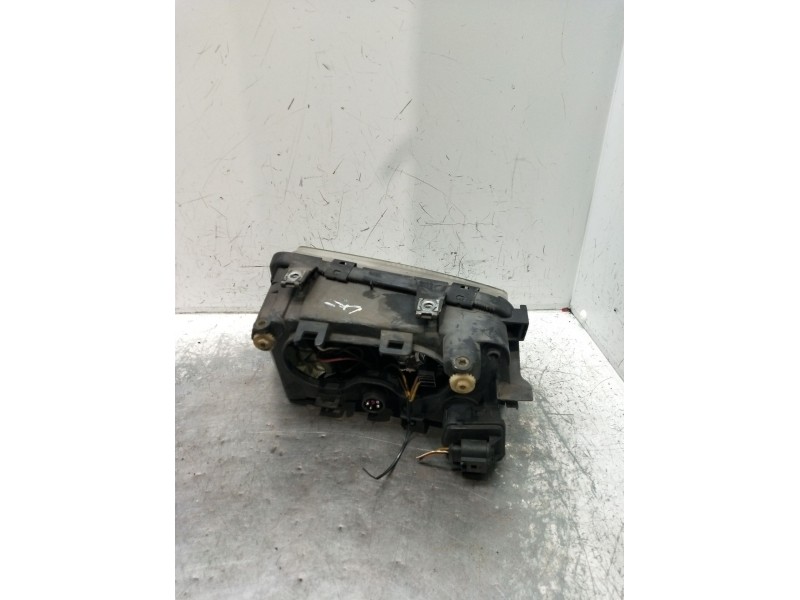 Recambio de faro derecho para audi a3 (8l1) 1.9 tdi referencia OEM IAM  VER FOTOS 