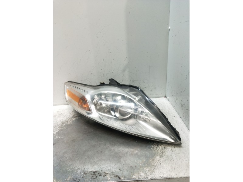 Recambio de faro derecho para ford mondeo iv (ba7) 2.0 tdci referencia OEM IAM 7S7113005AL  