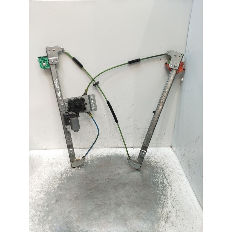 Recambio de elevalunas delantero derecho para citroën jumpy ii furgoneta 1.6 hdi 90 16v referencia OEM IAM 440787E 401786A8 5P