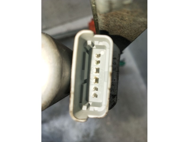 Recambio de elevalunas delantero derecho para citroën jumpy ii furgoneta 1.6 hdi 90 16v referencia OEM IAM 440787E 401786A8 5P