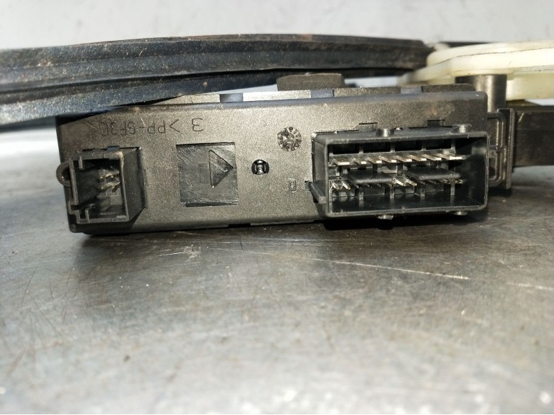 Recambio de elevalunas delantero derecho para citroën c4 picasso i monospace (ud_) 1.6 hdi referencia OEM IAM 9682495780 5P 