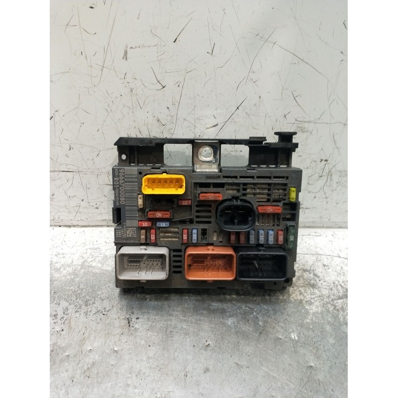 Recambio de caja reles / fusibles para citroën c4 picasso i monospace (ud_) 1.6 hdi referencia OEM IAM 9666700080 BSMR0100200709